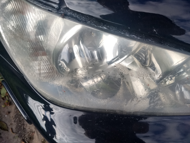 Illustration for article titled Headlight housings replaced
